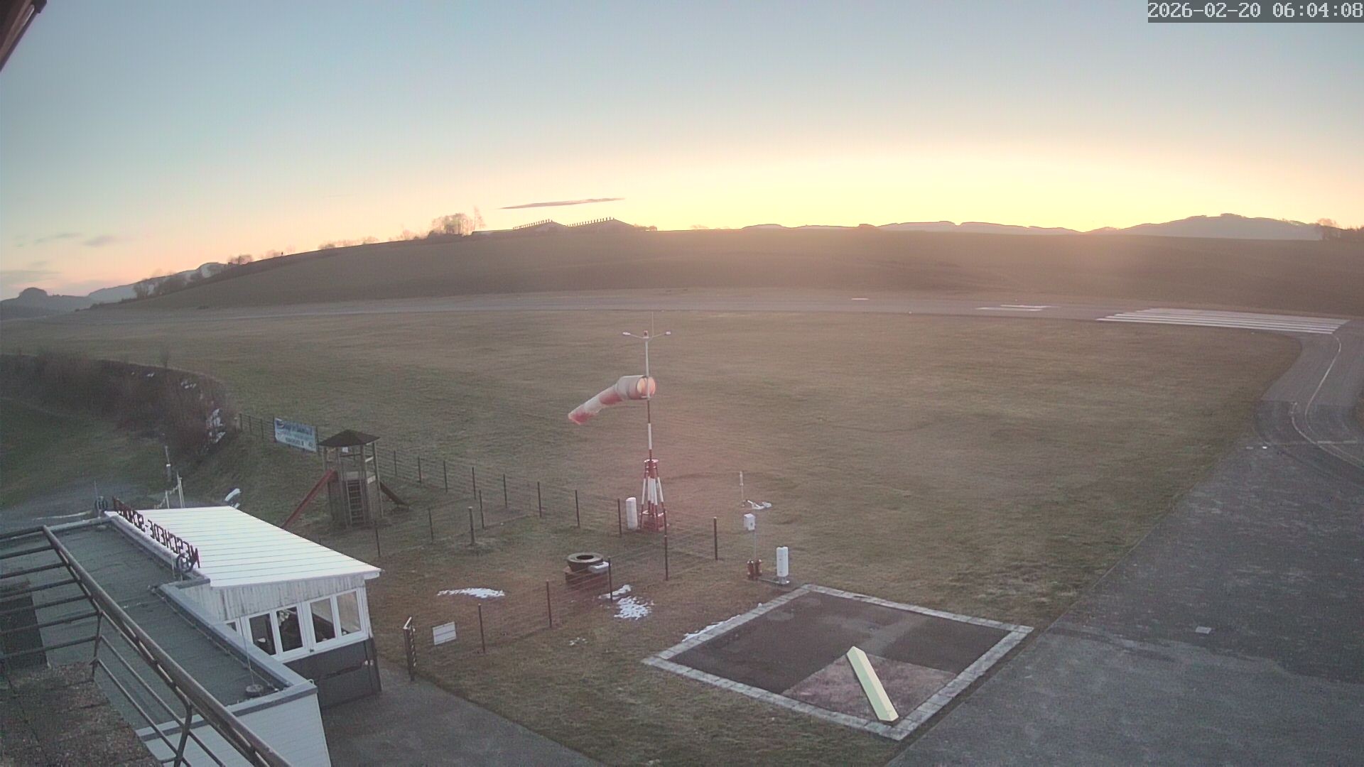 Archiv Foto Webcam Flugplatz Meschede Schüren