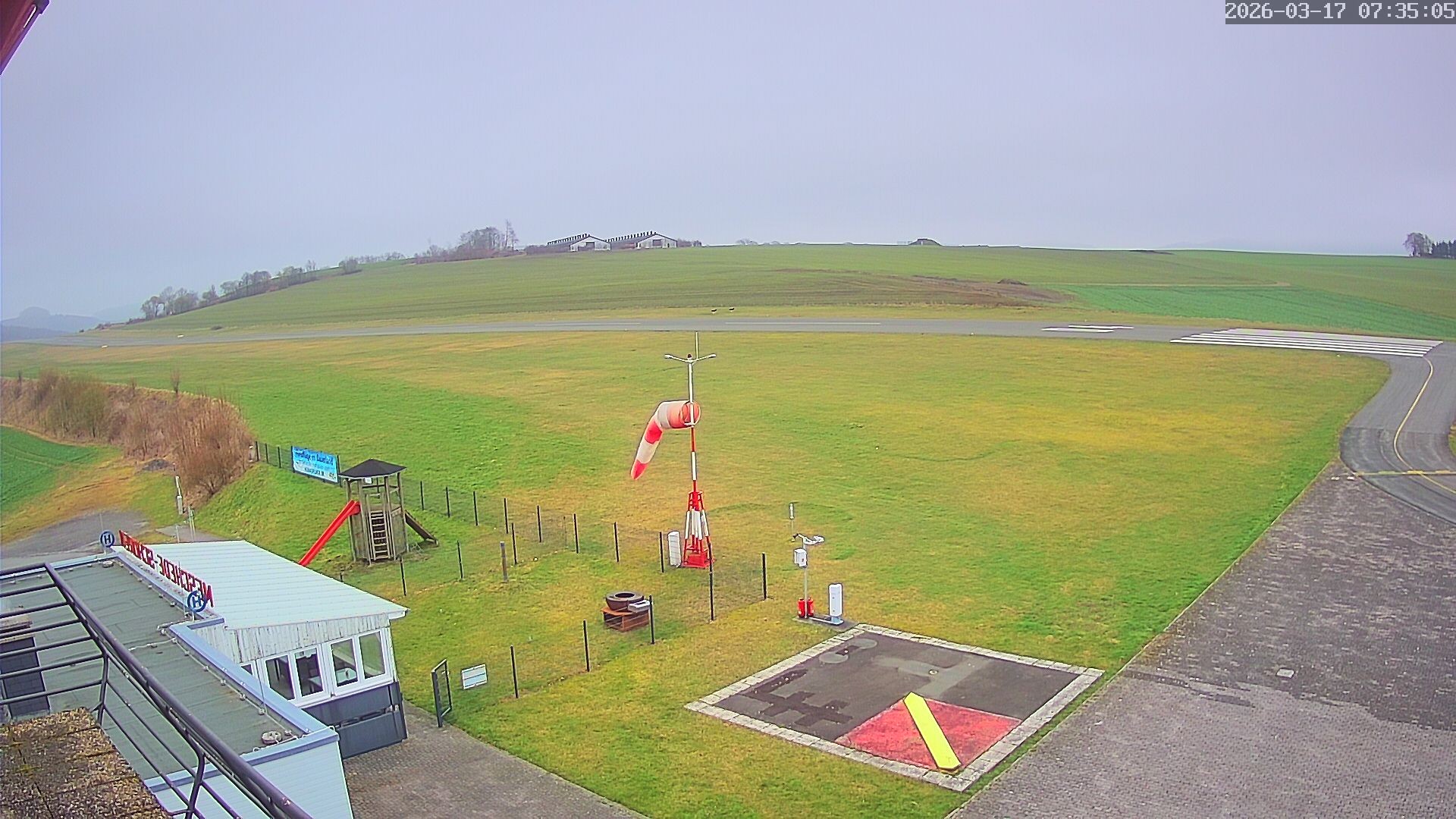 Archiv Foto Webcam Flugplatz Meschede Schüren