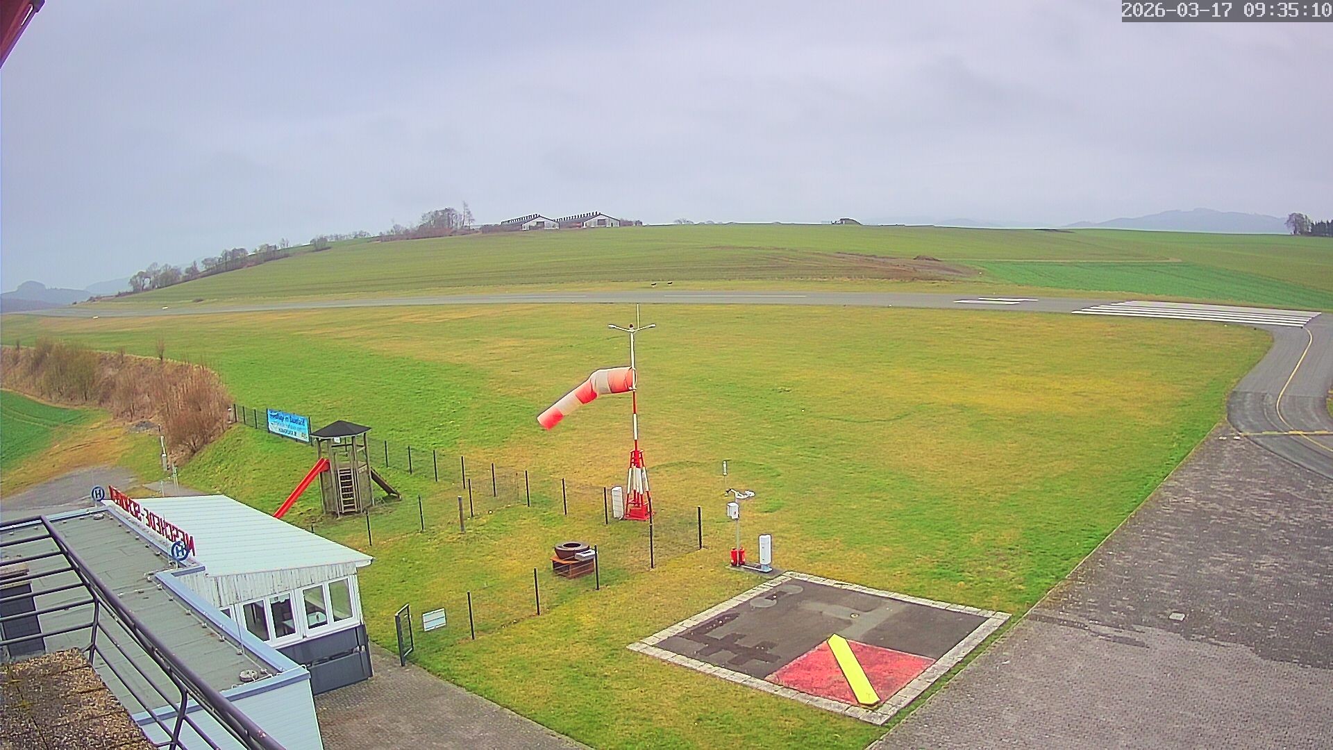 Archiv Foto Webcam Flugplatz Meschede Schüren