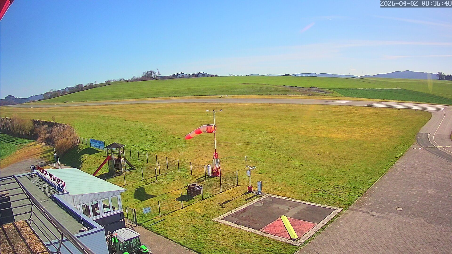 Archiv Foto Webcam Flugplatz Meschede Schüren