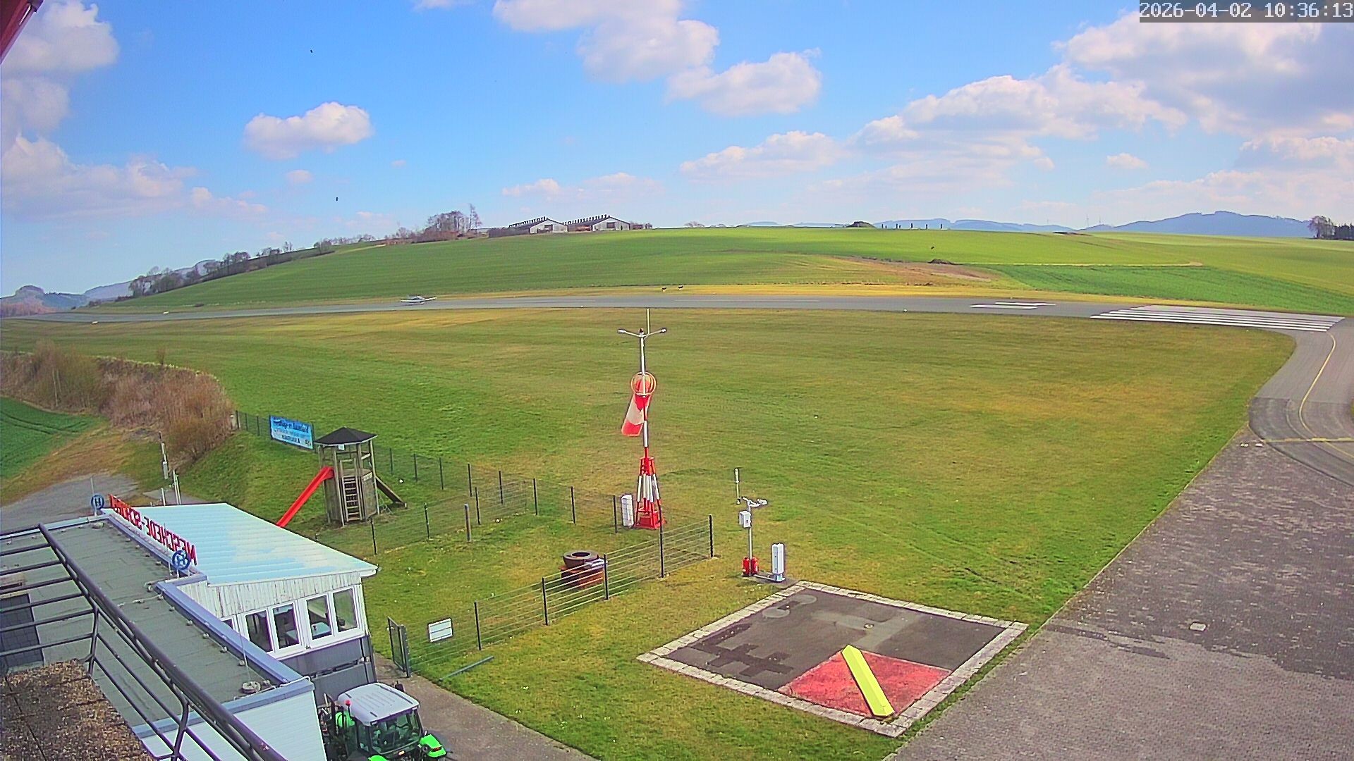 Archiv Foto Webcam Flugplatz Meschede Schüren
