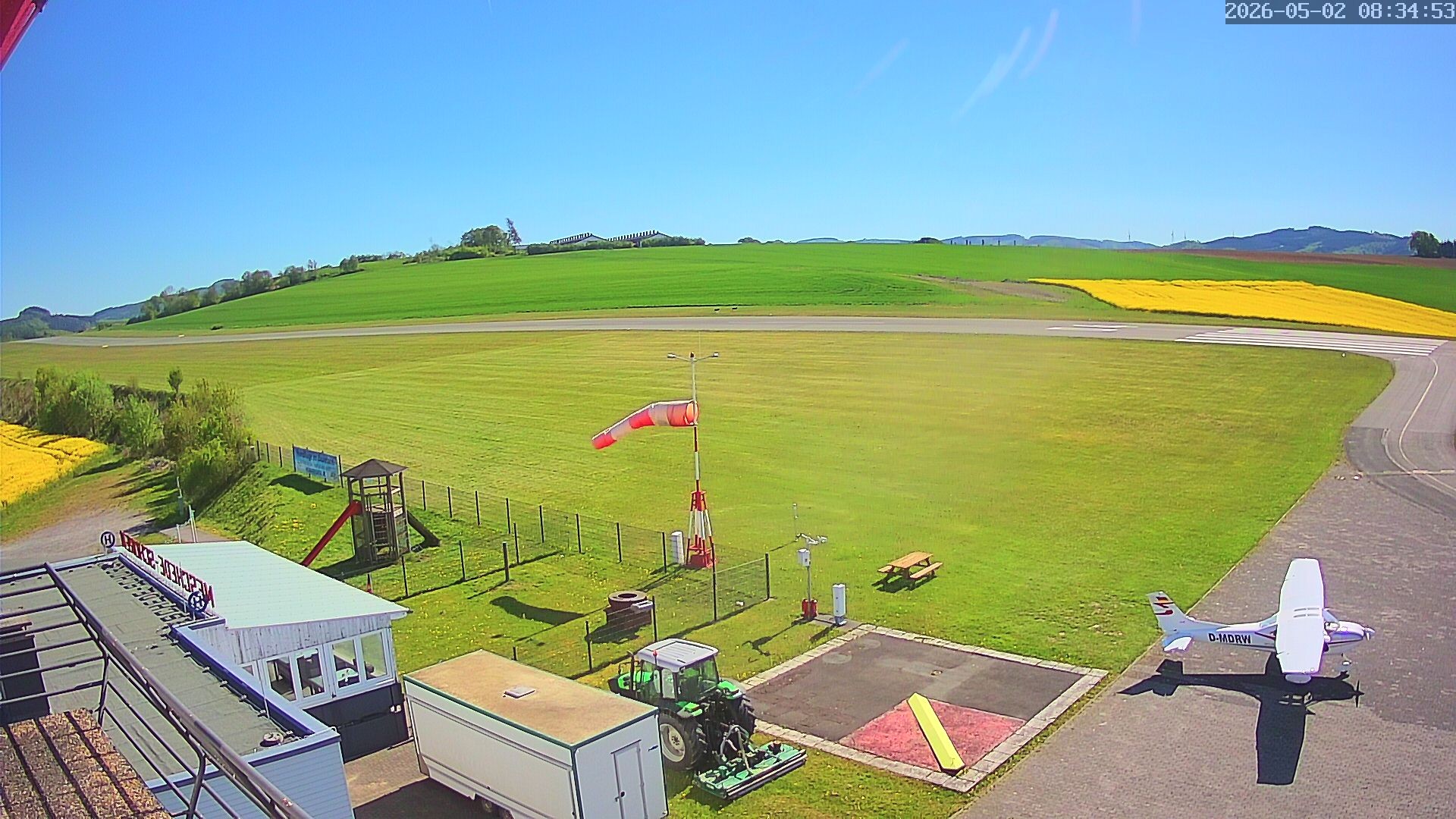 Archiv Foto Webcam Flugplatz Meschede Schüren