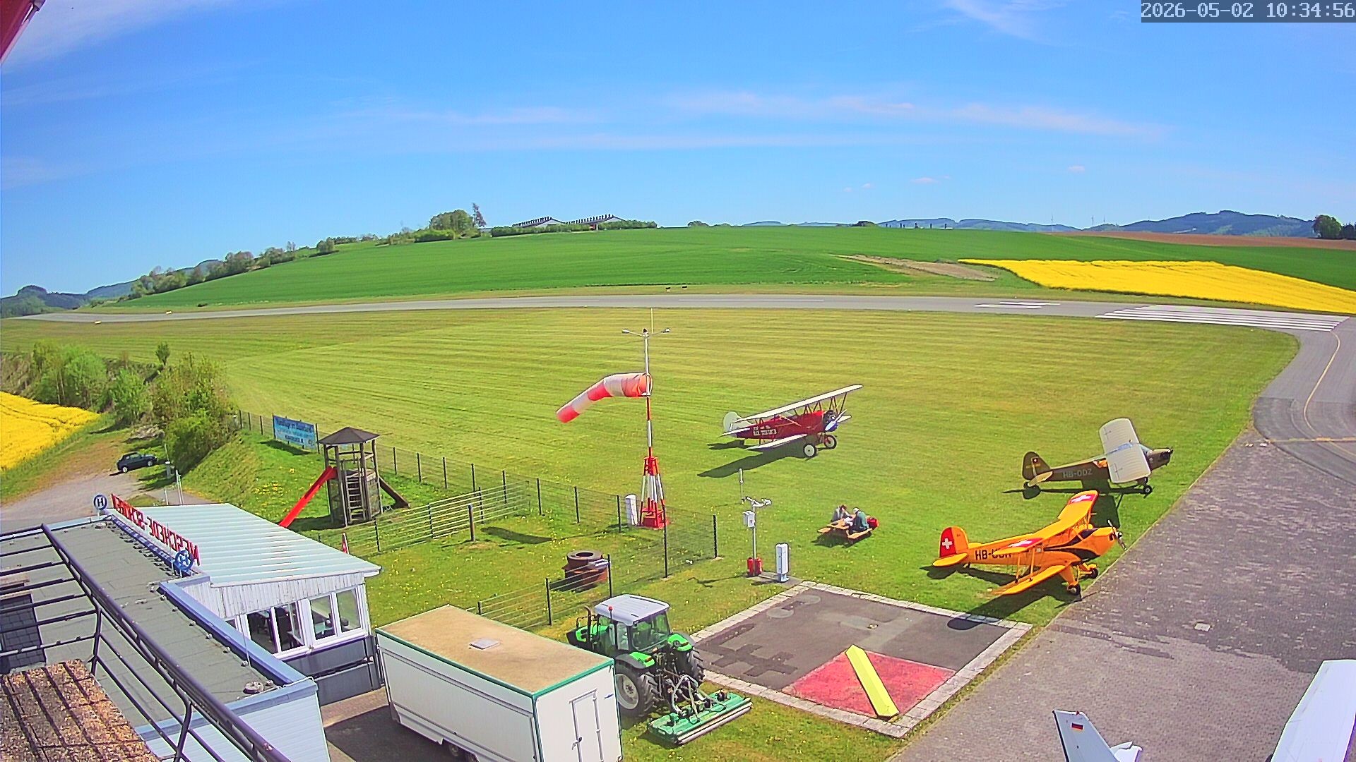 Archiv Foto Webcam Flugplatz Meschede Schüren