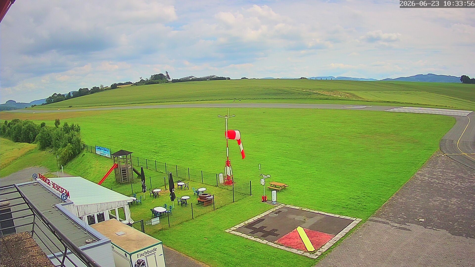 Archiv Foto Webcam Flugplatz Meschede Schüren