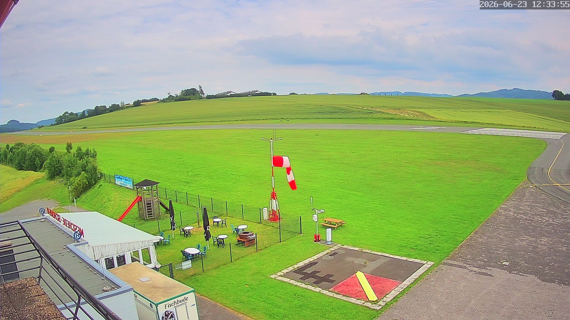Archiv Foto Webcam Flugplatz Meschede Schüren