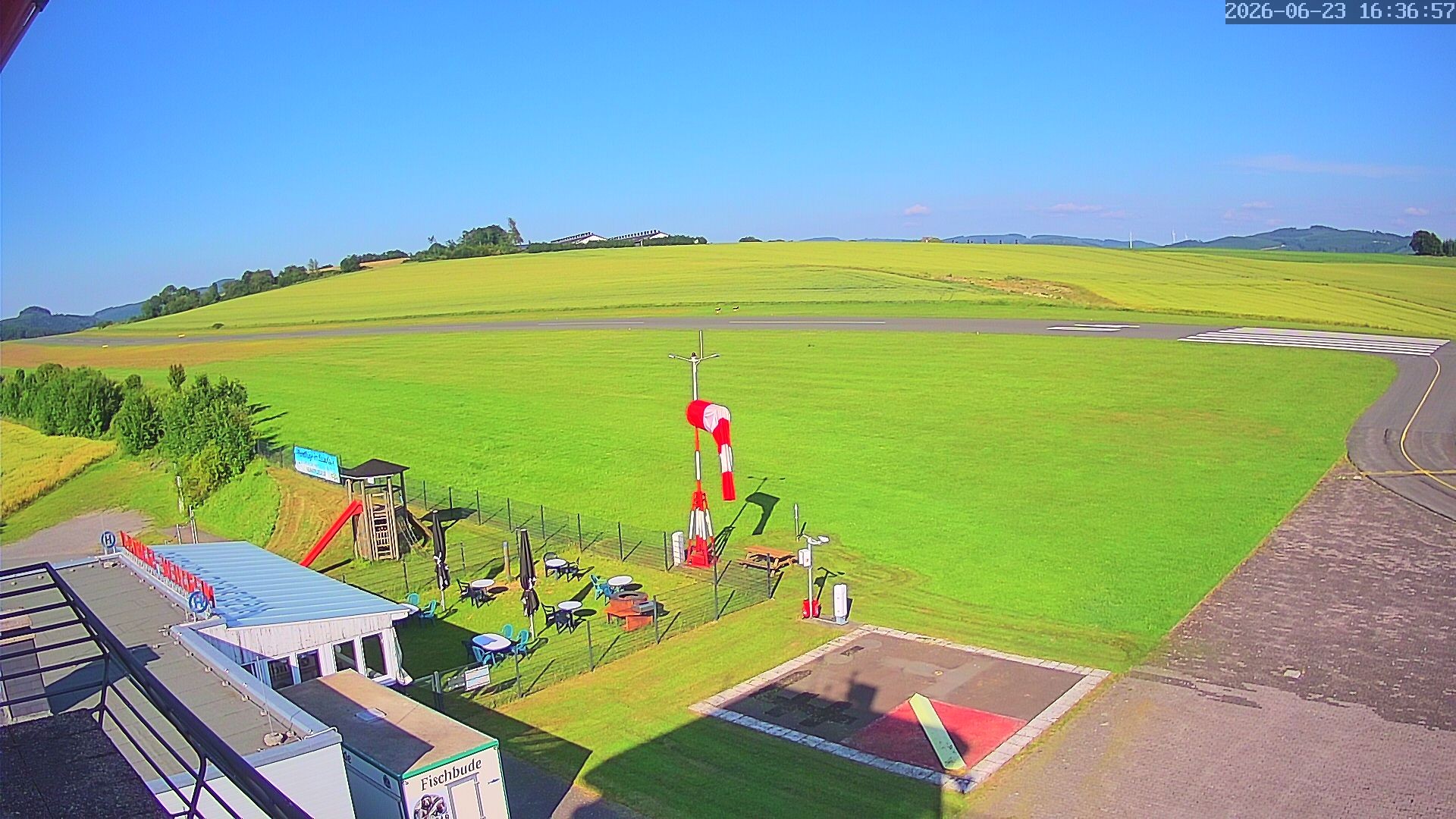 Archiv Foto Webcam Flugplatz Meschede Schüren