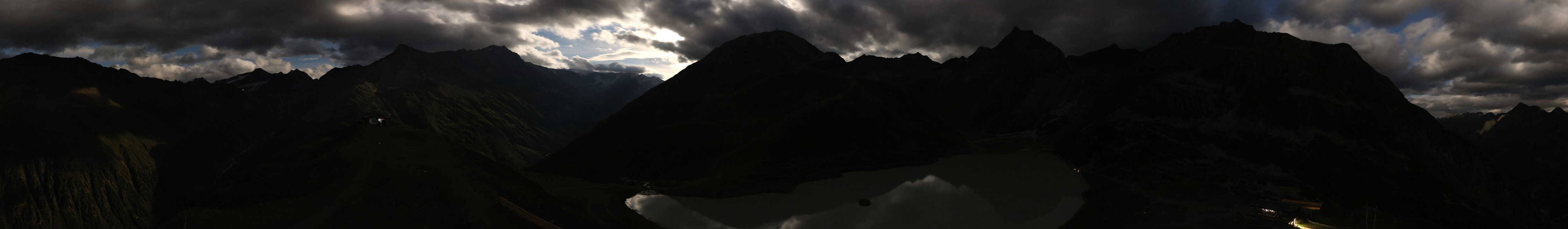 Archiv Foto Webcam Panoramablick auf den Rifflsee