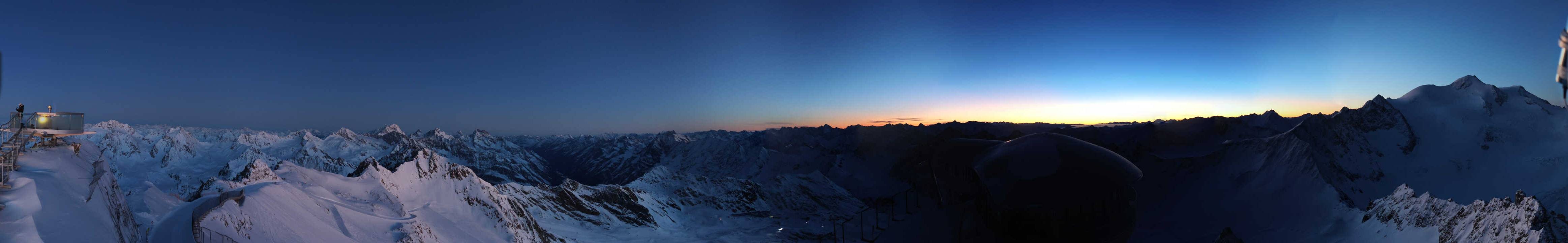 Archived image Webcam Tirol's highest Coffee House