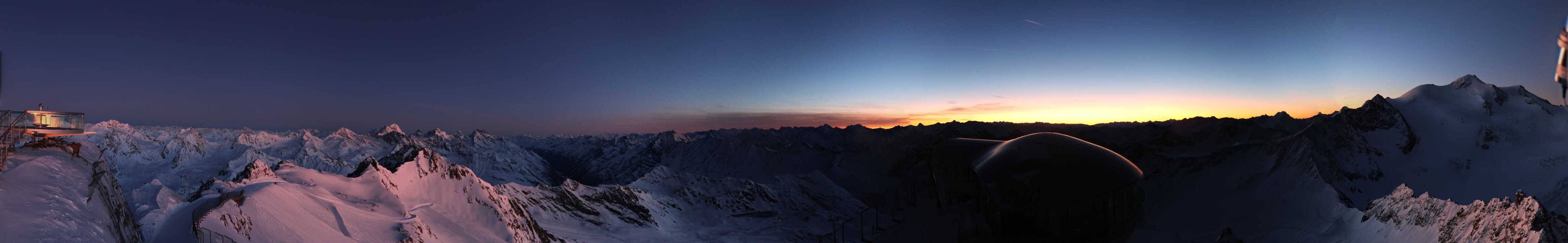 Archived image Webcam Tirol's highest Coffee House