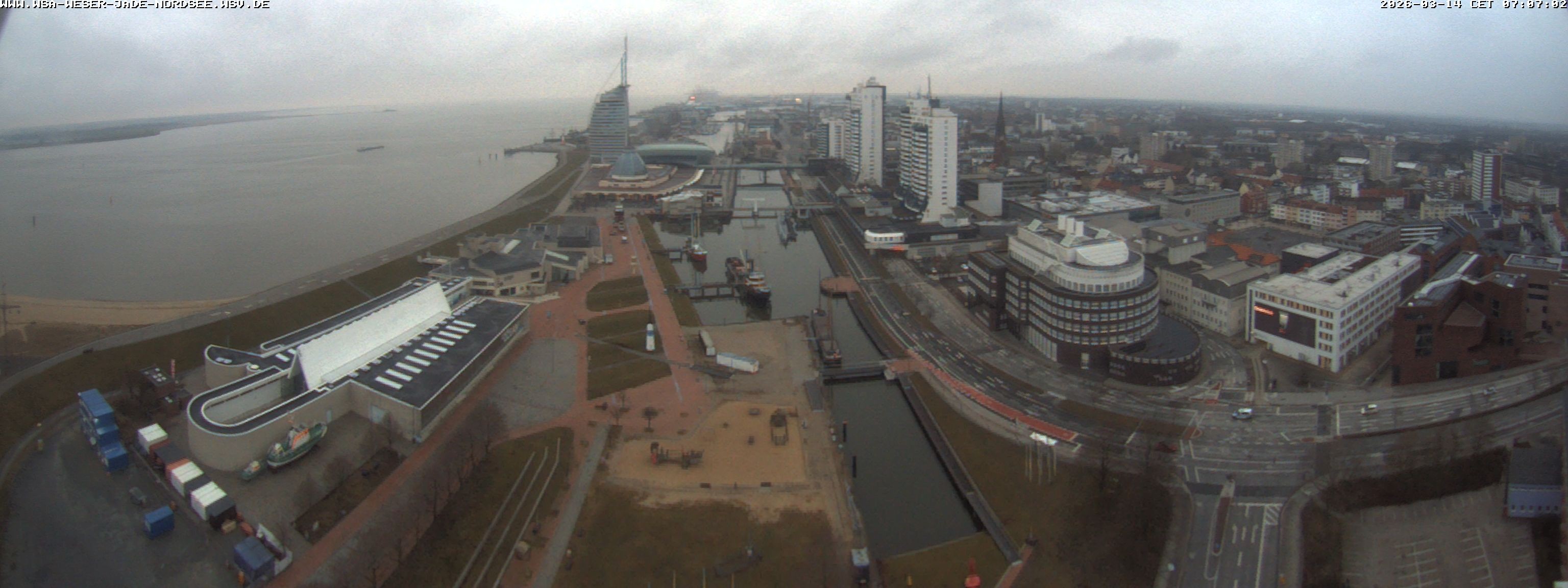 Archived image Webcam Bremerhaven: Old and New Harbour