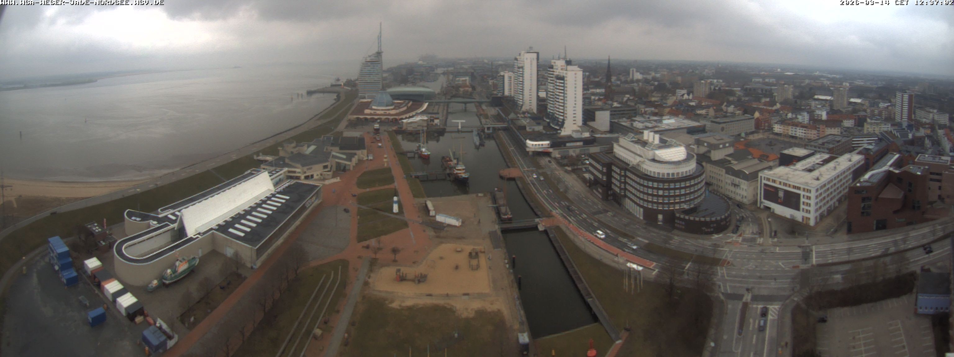 Archived image Webcam Bremerhaven: Old and New Harbour