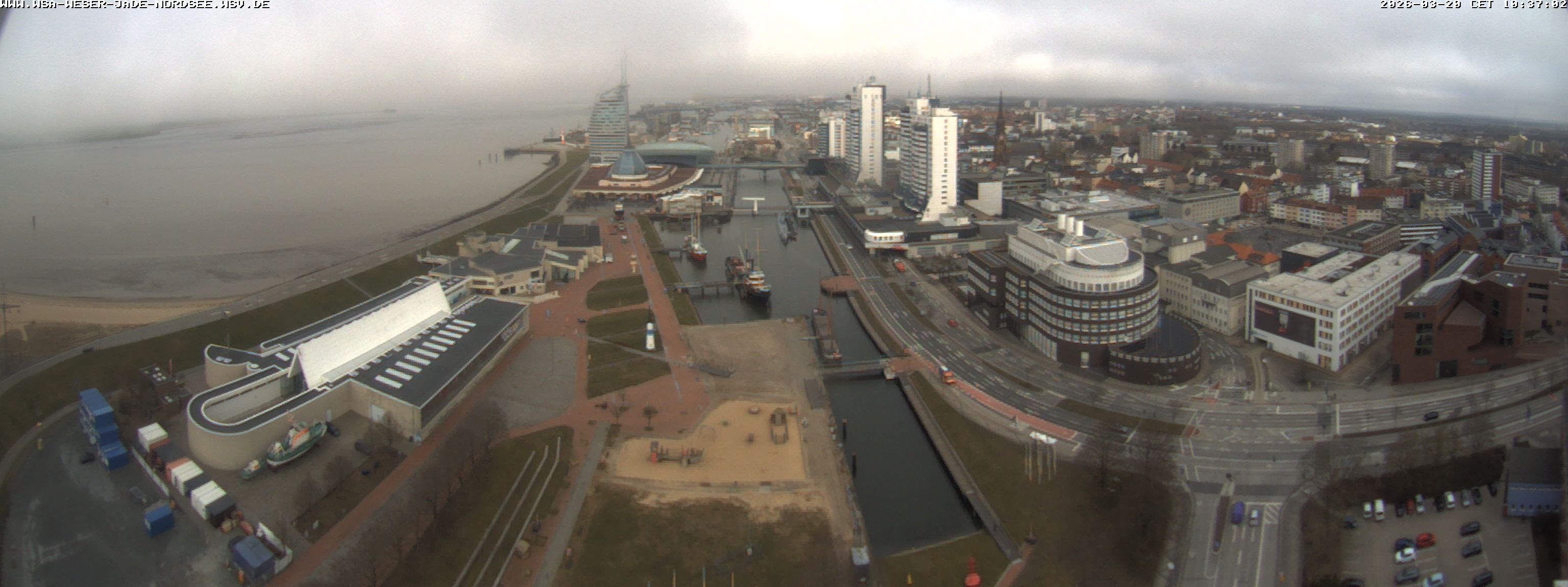 Archived image Webcam Bremerhaven: Old and New Harbour