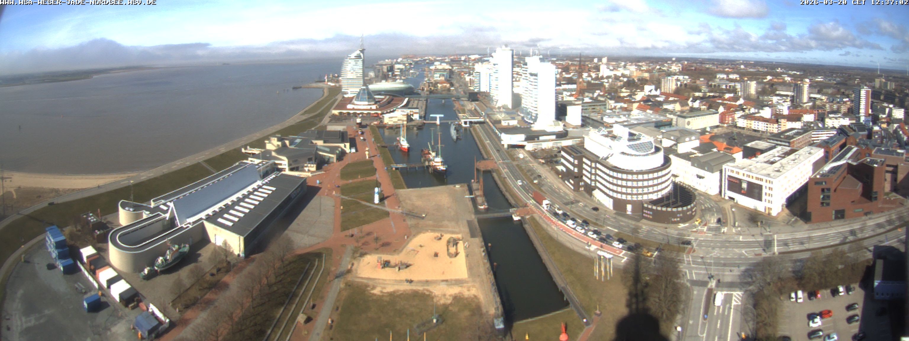 Archived image Webcam Bremerhaven: Old and New Harbour