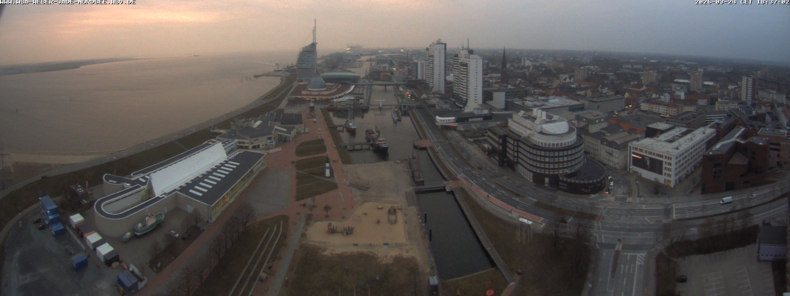Archiv Foto Webcam Bremerhaven: Alter und Neuer Hafen