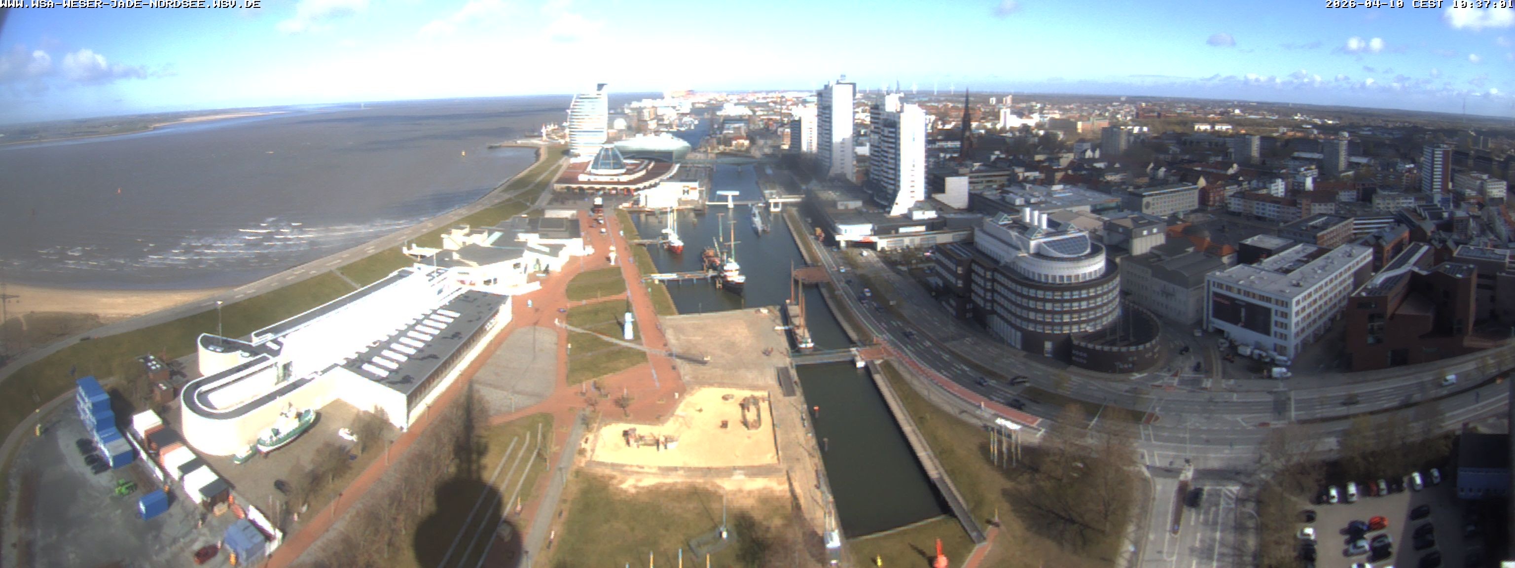 Archived image Webcam Bremerhaven: Old and New Harbour