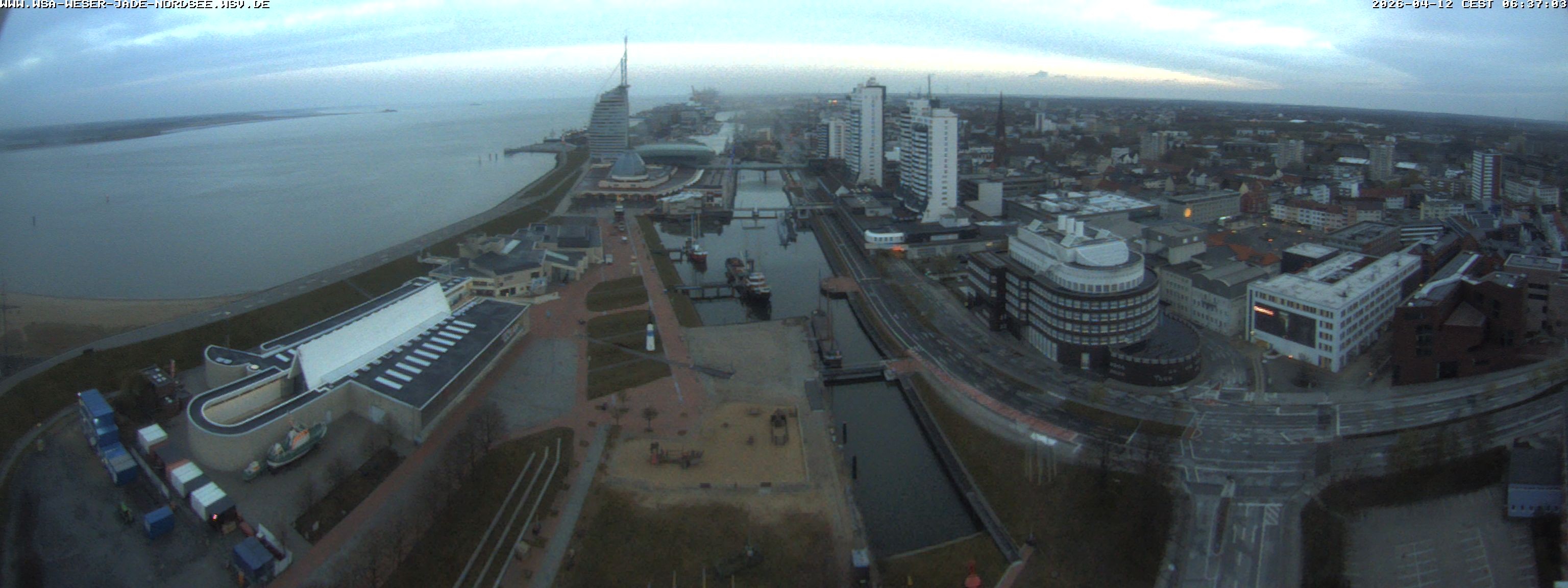 Archived image Webcam Bremerhaven: Old and New Harbour
