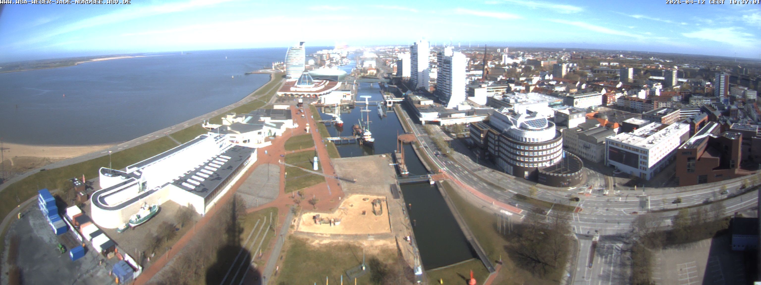 Archived image Webcam Bremerhaven: Old and New Harbour