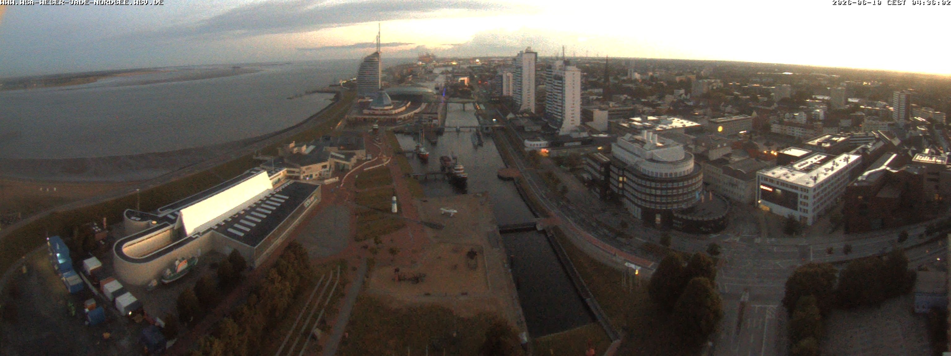 Archiv Foto Webcam Bremerhaven: Alter und Neuer Hafen