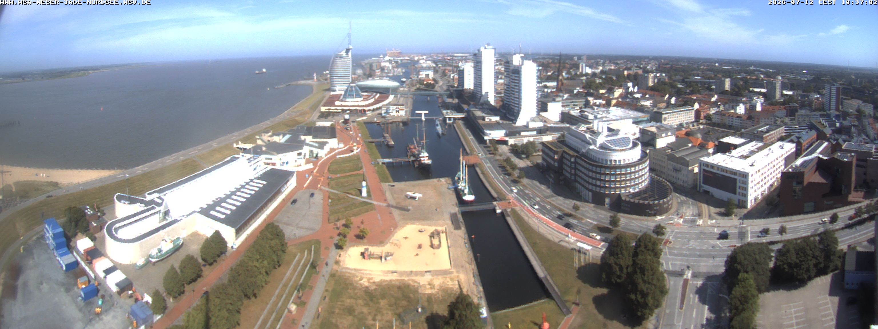 Archived image Webcam Bremerhaven: Old and New Harbour