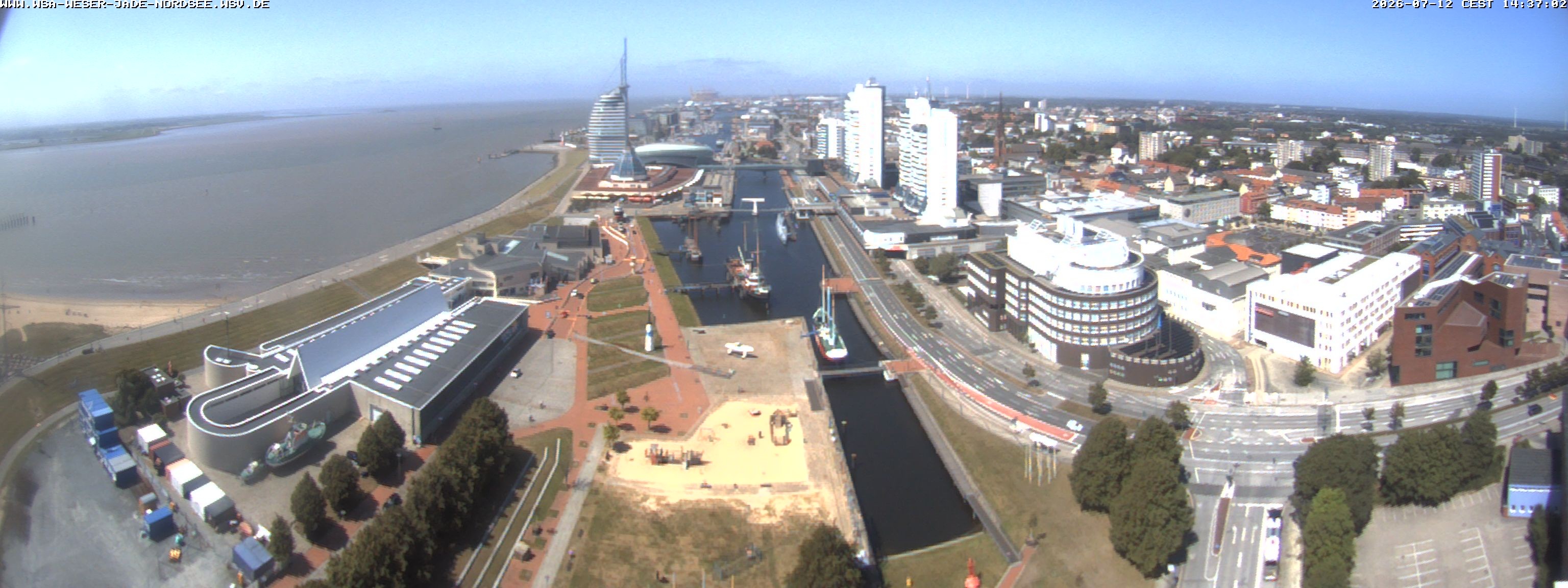 Archived image Webcam Bremerhaven: Old and New Harbour