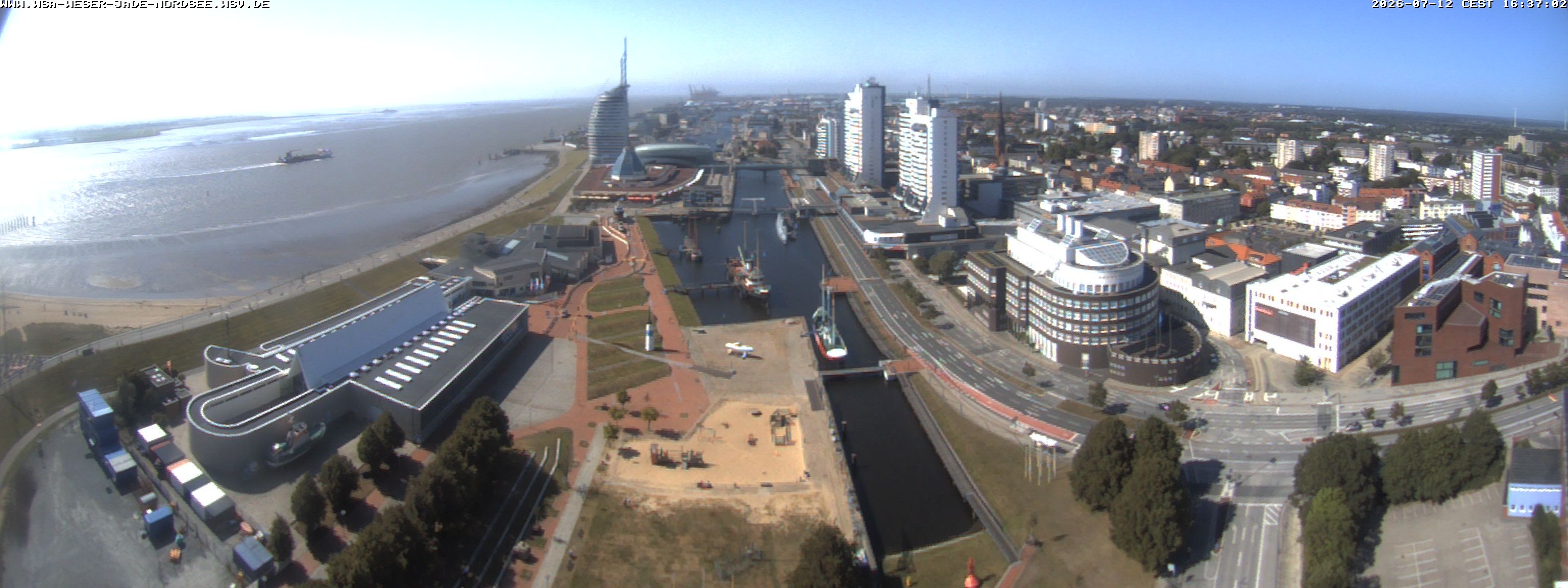 Archived image Webcam Bremerhaven: Old and New Harbour