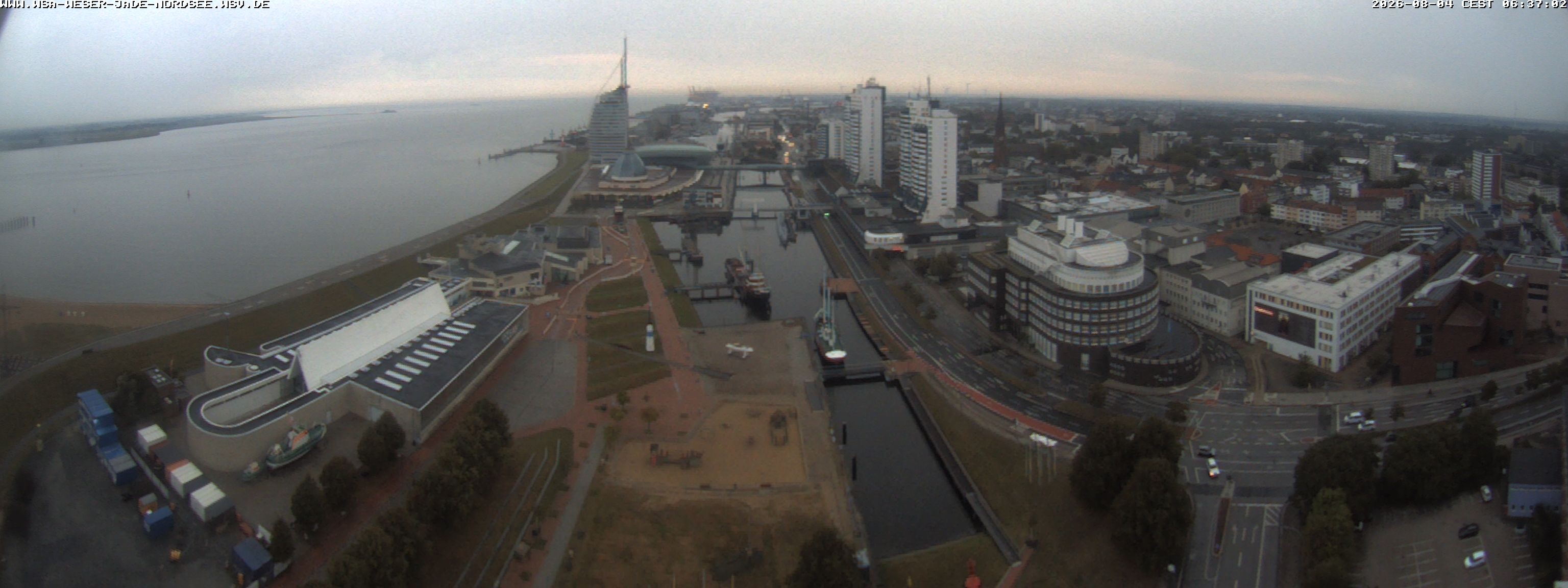Archived image Webcam Bremerhaven: Old and New Harbour
