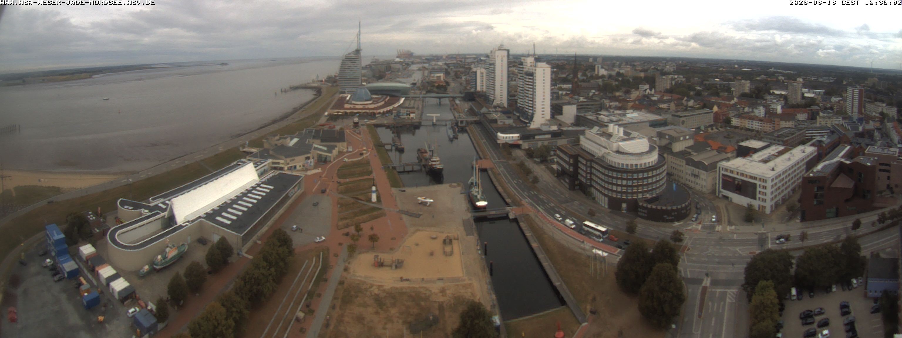 Archived image Webcam Bremerhaven: Old and New Harbour
