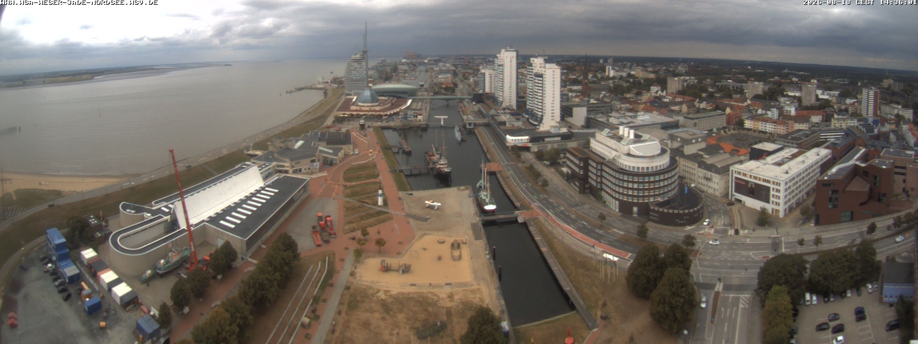 Archived image Webcam Bremerhaven: Old and New Harbour