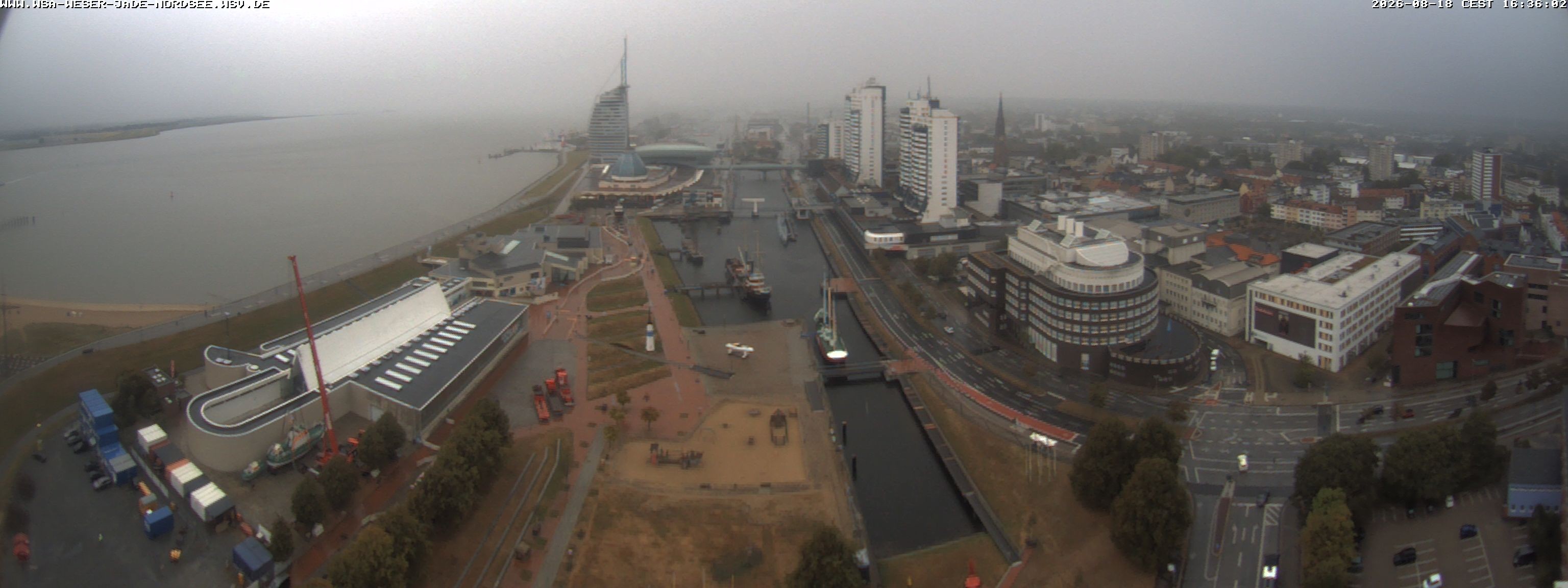 Archived image Webcam Bremerhaven: Old and New Harbour