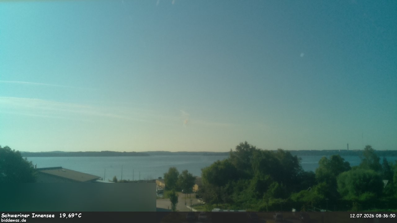 Archived image Webcam View of Lake Schwerin