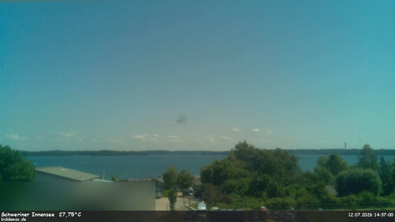 Archived image Webcam View of Lake Schwerin