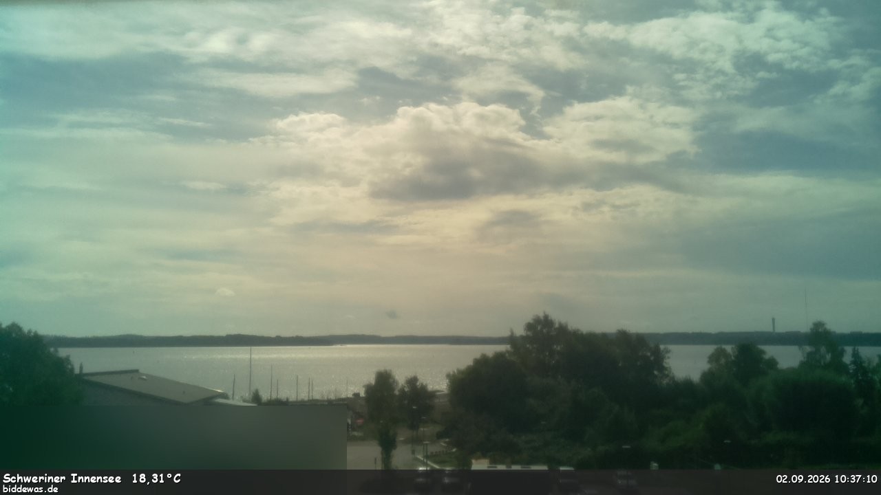 Archived image Webcam View of Lake Schwerin