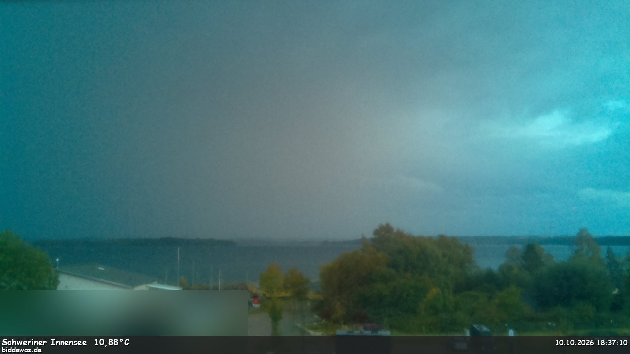 Archived image Webcam View of Lake Schwerin