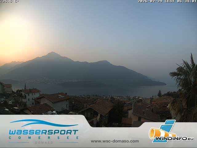 Archiv Foto Webcam Comer See - Wassersportcenter Domaso