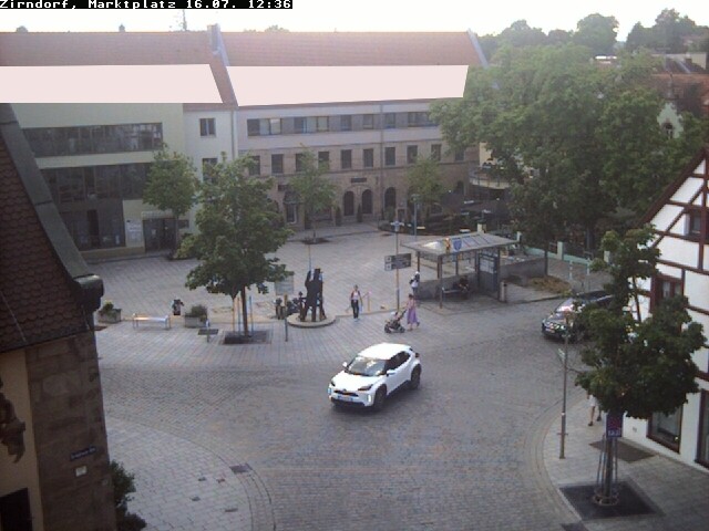 Archived image Webcam Town square Zirndorf