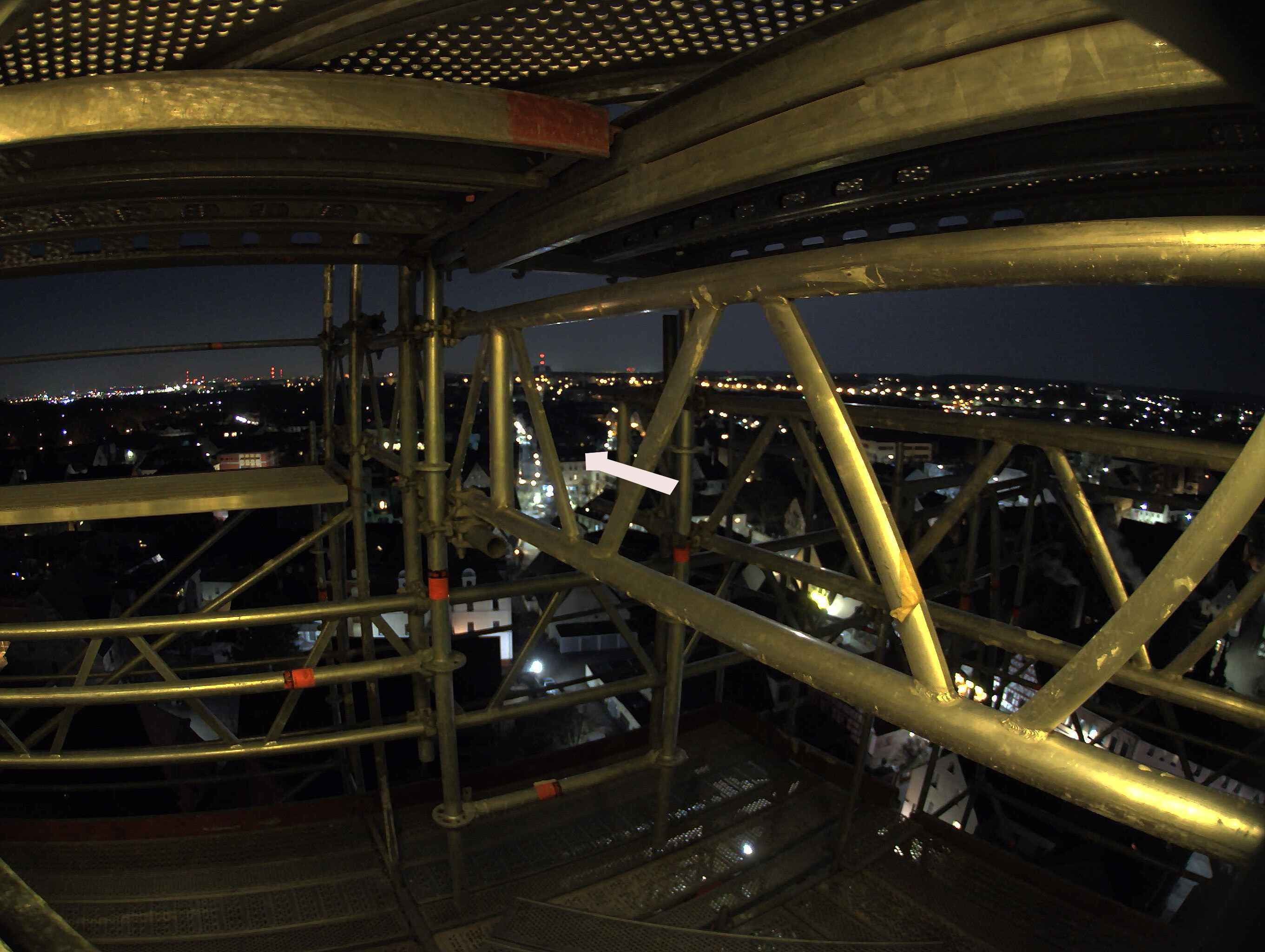 Archived image Webcam View from the church to the town square in Zirndorf