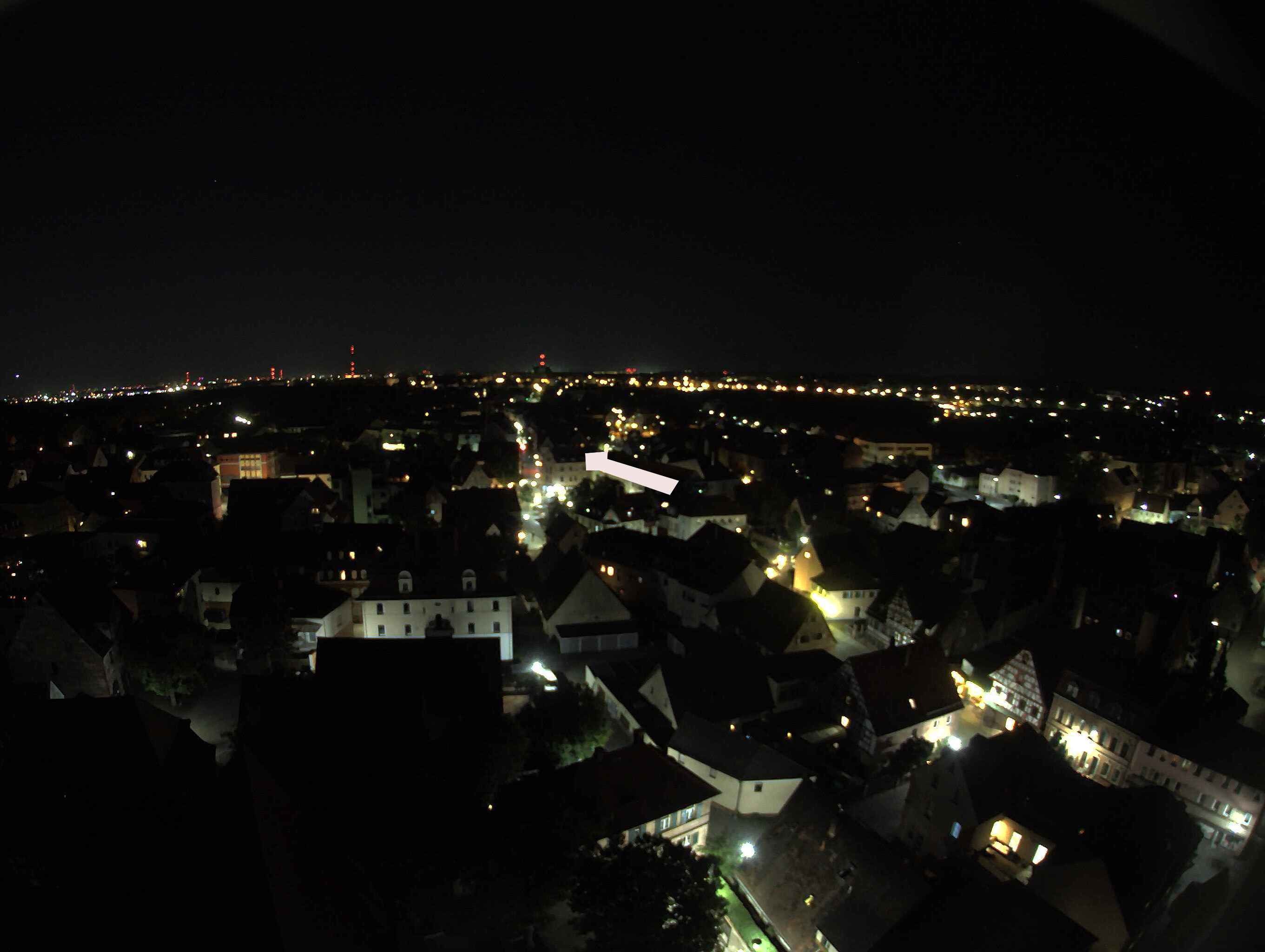 Archived image Webcam View from the church to the town square in Zirndorf