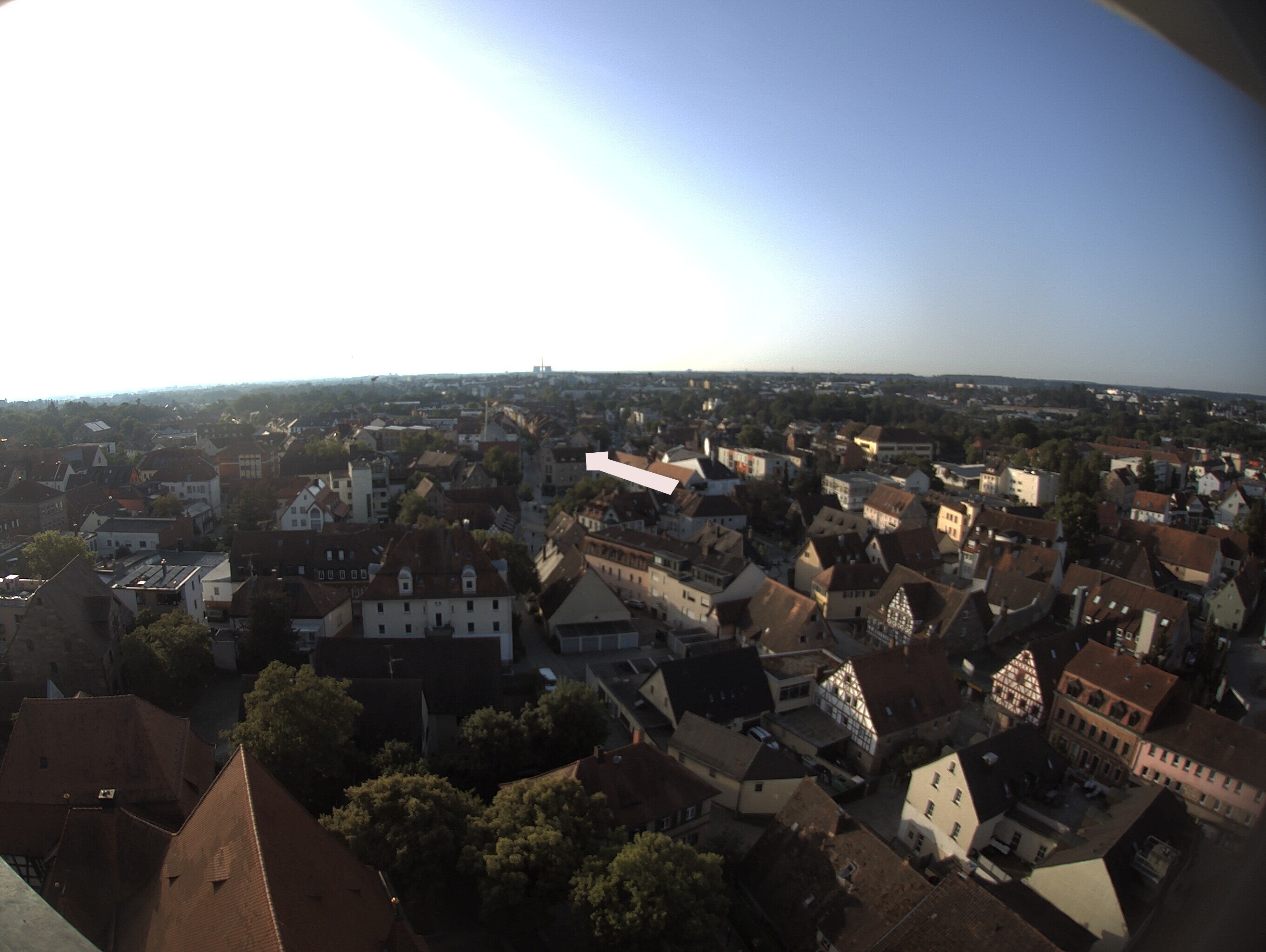 Archived image Webcam View from the church to the town square in Zirndorf