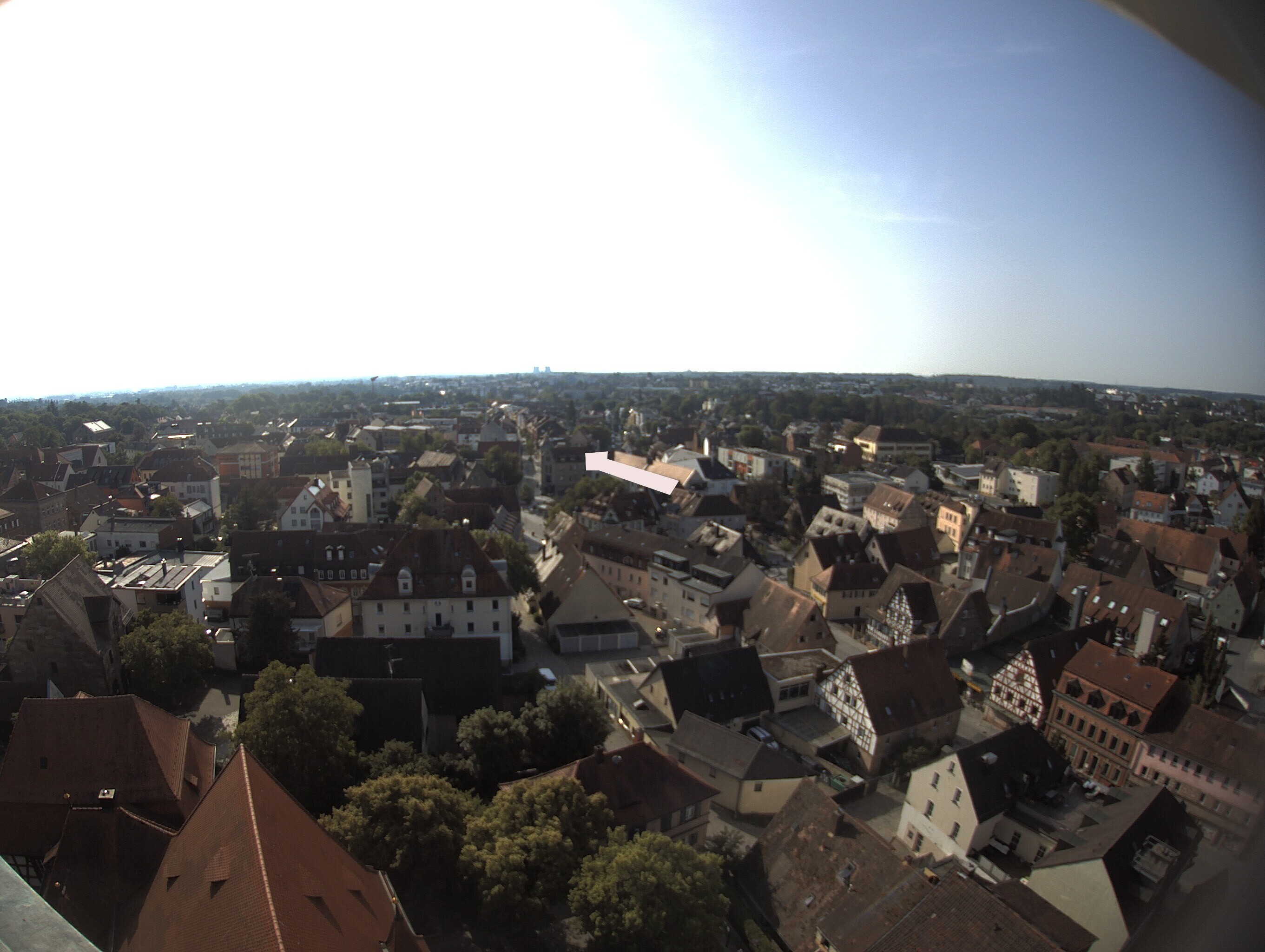 Archived image Webcam View from the church to the town square in Zirndorf