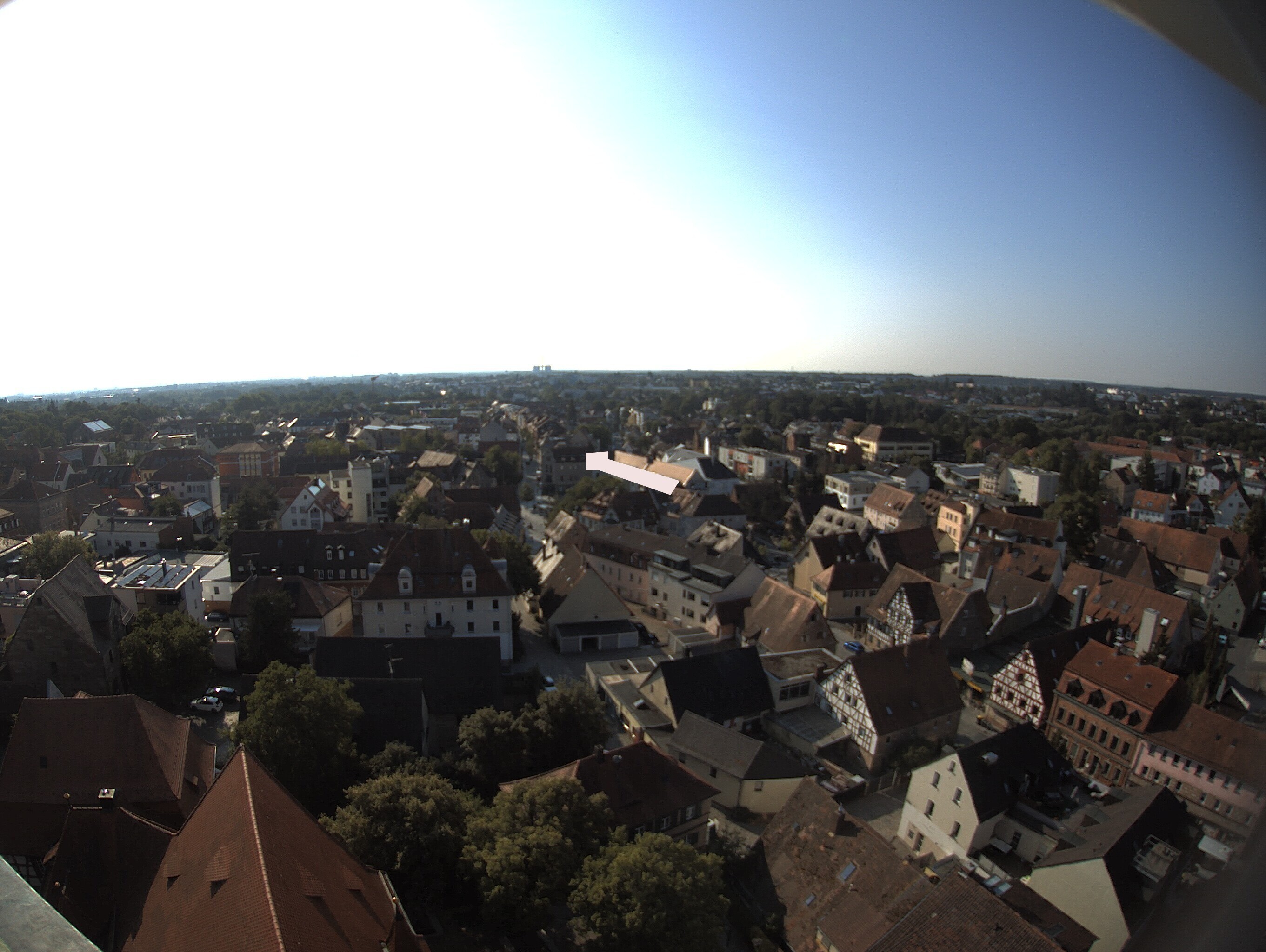Archived image Webcam View from the church to the town square in Zirndorf