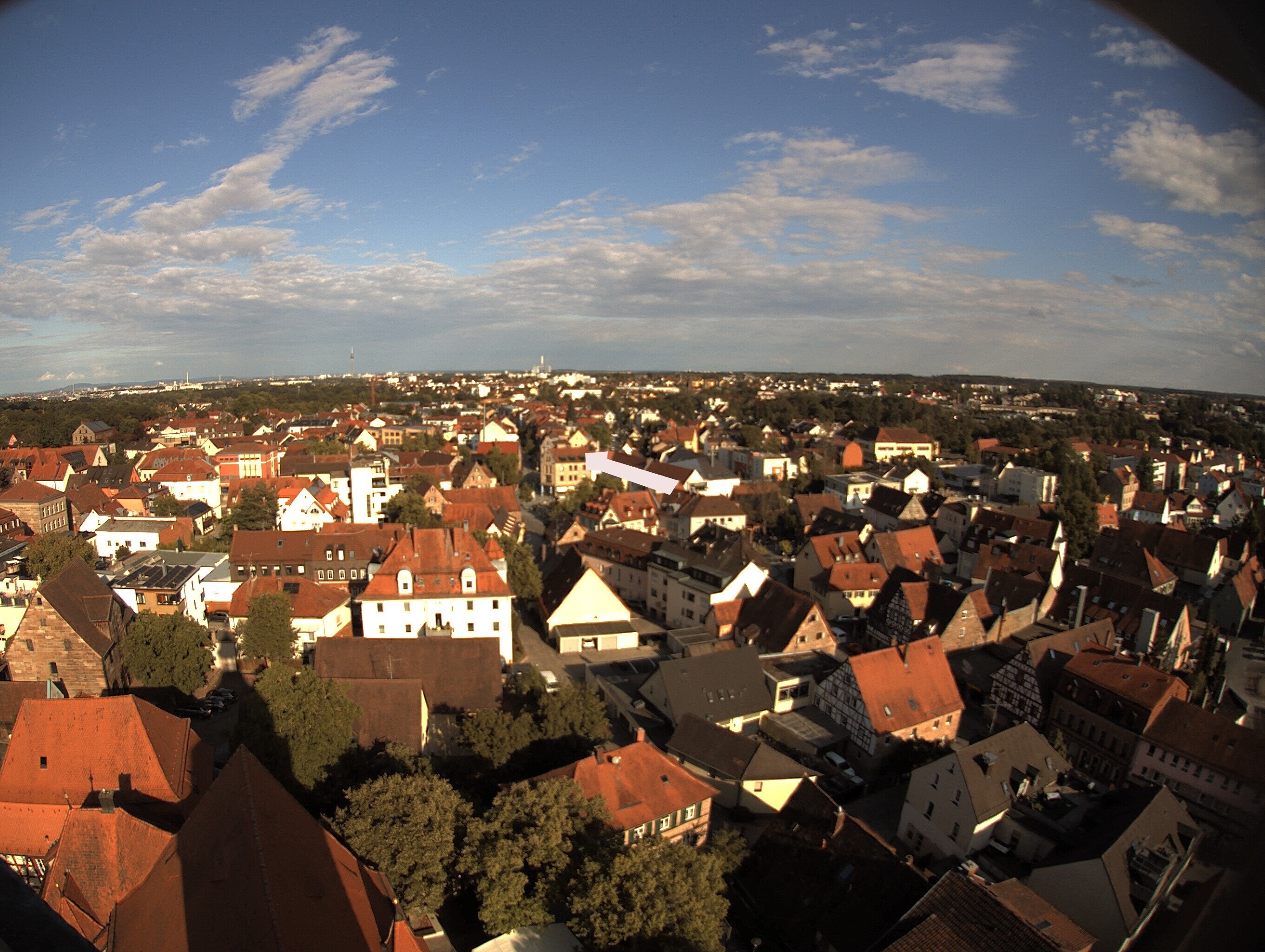 Archived image Webcam View from the church to the town square in Zirndorf