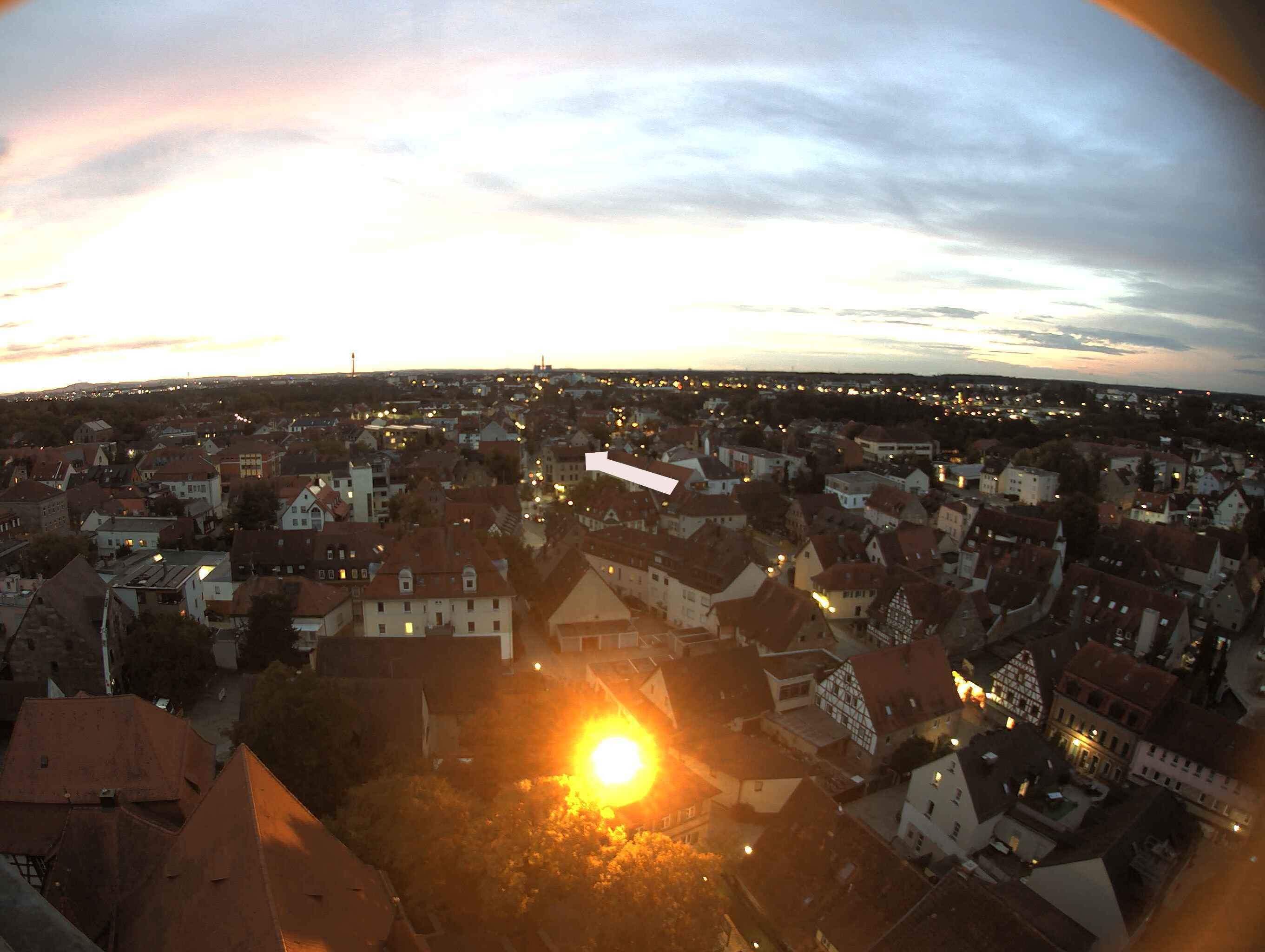 Archived image Webcam View from the church to the town square in Zirndorf