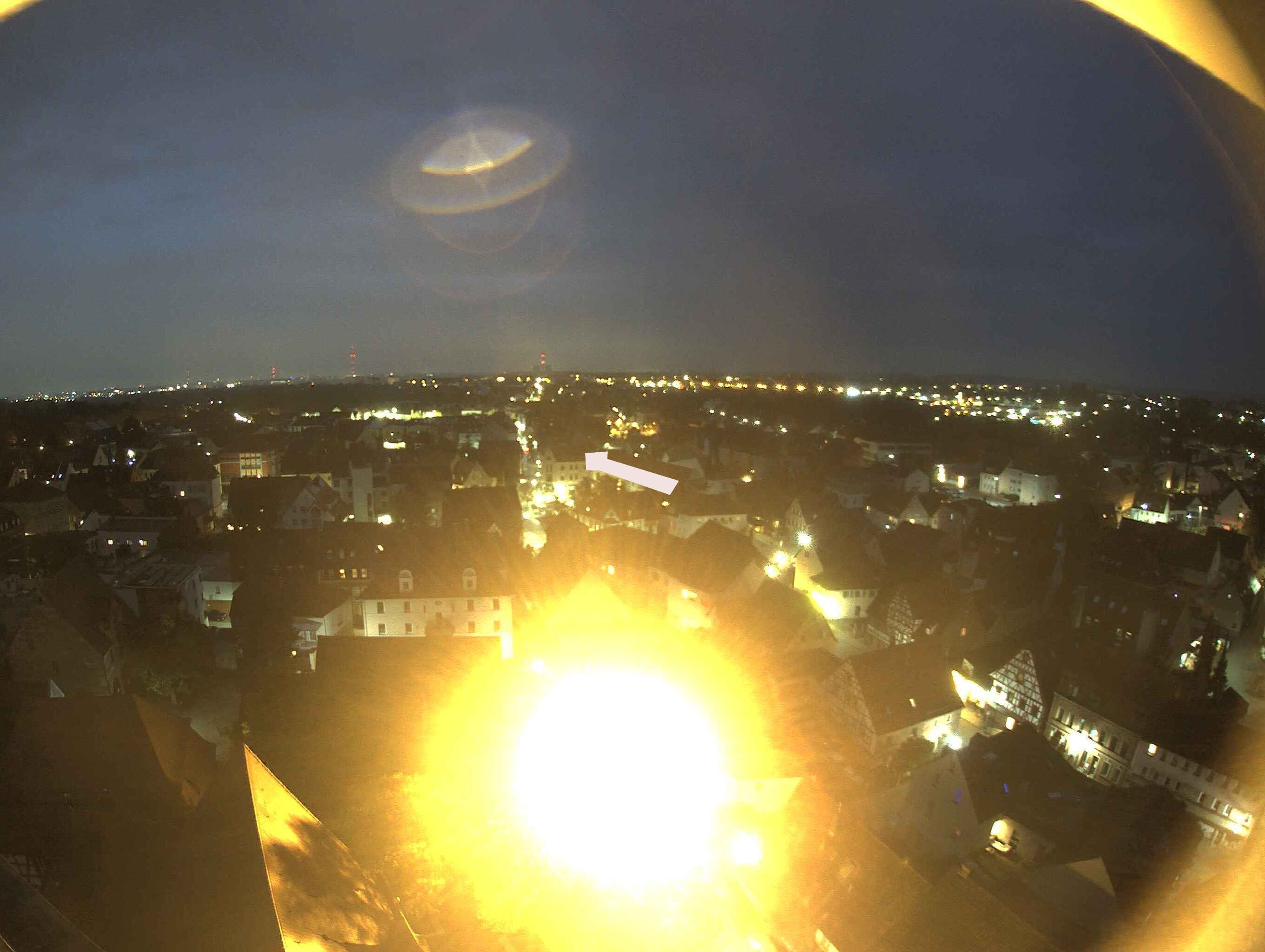 Archived image Webcam View from the church to the town square in Zirndorf