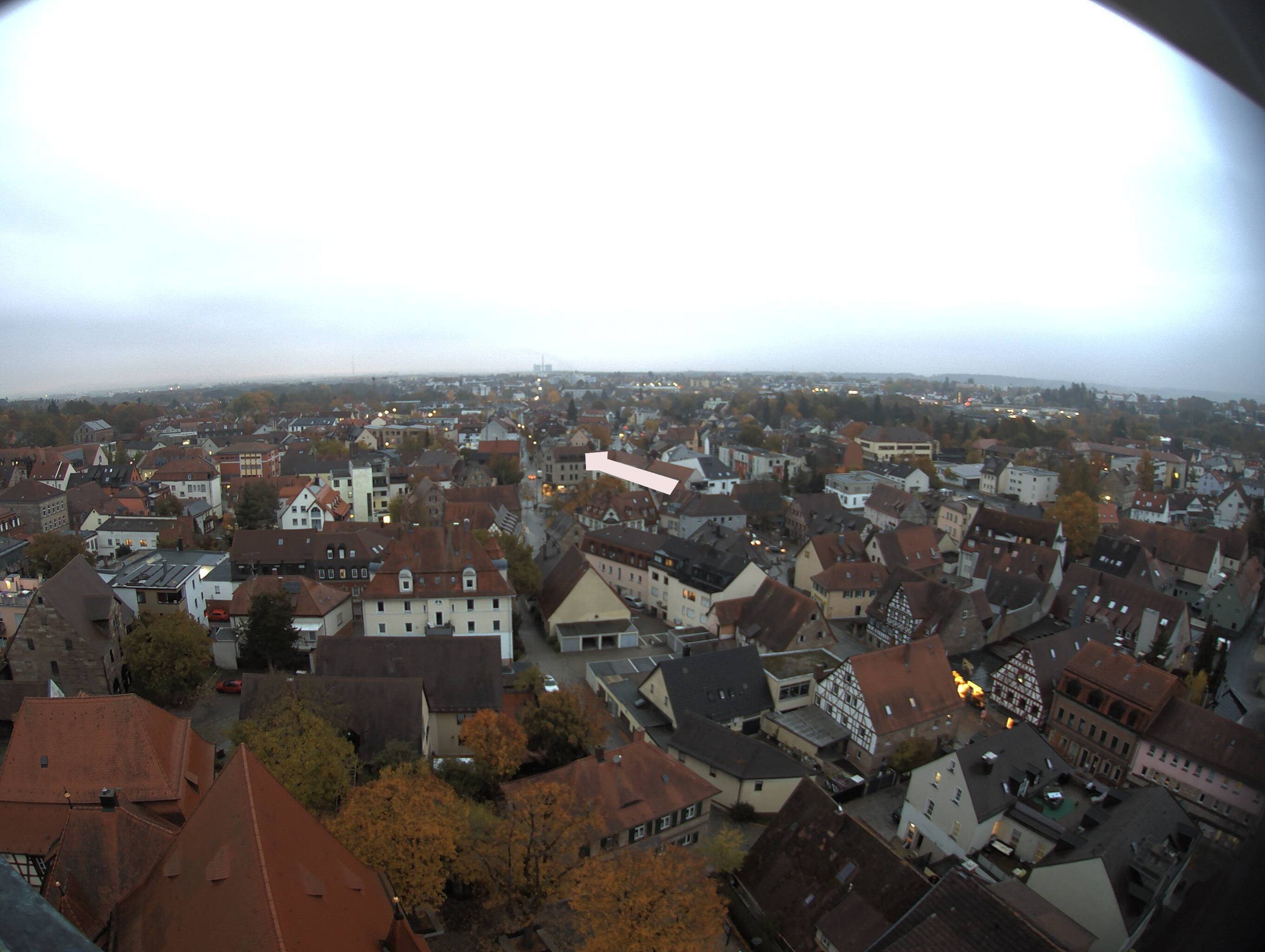 Archived image Webcam View from the church to the town square in Zirndorf
