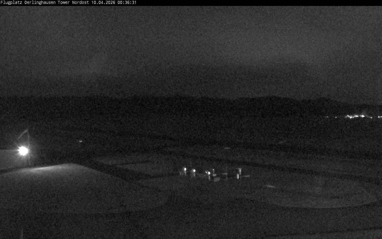 Archiv Foto Webcam Flugplatz Oerlinghausen (Vorfeld Motorflug)