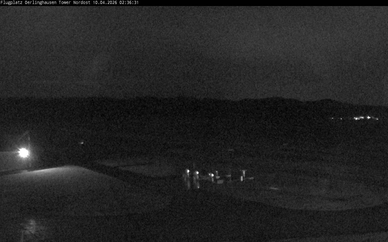 Archiv Foto Webcam Flugplatz Oerlinghausen (Vorfeld Motorflug)
