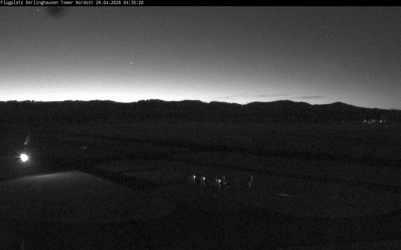 Archiv Foto Webcam Flugplatz Oerlinghausen (Vorfeld Motorflug)