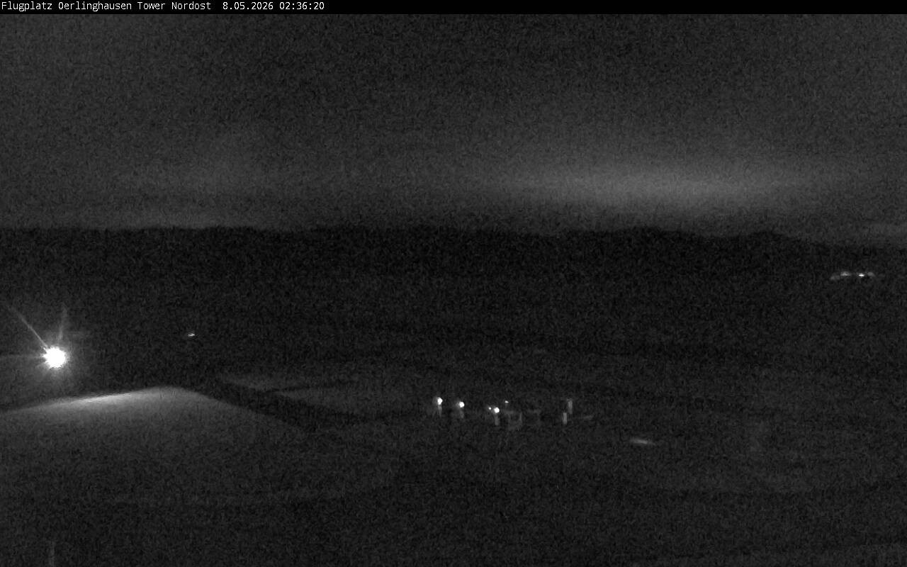 Archiv Foto Webcam Flugplatz Oerlinghausen (Vorfeld Motorflug)
