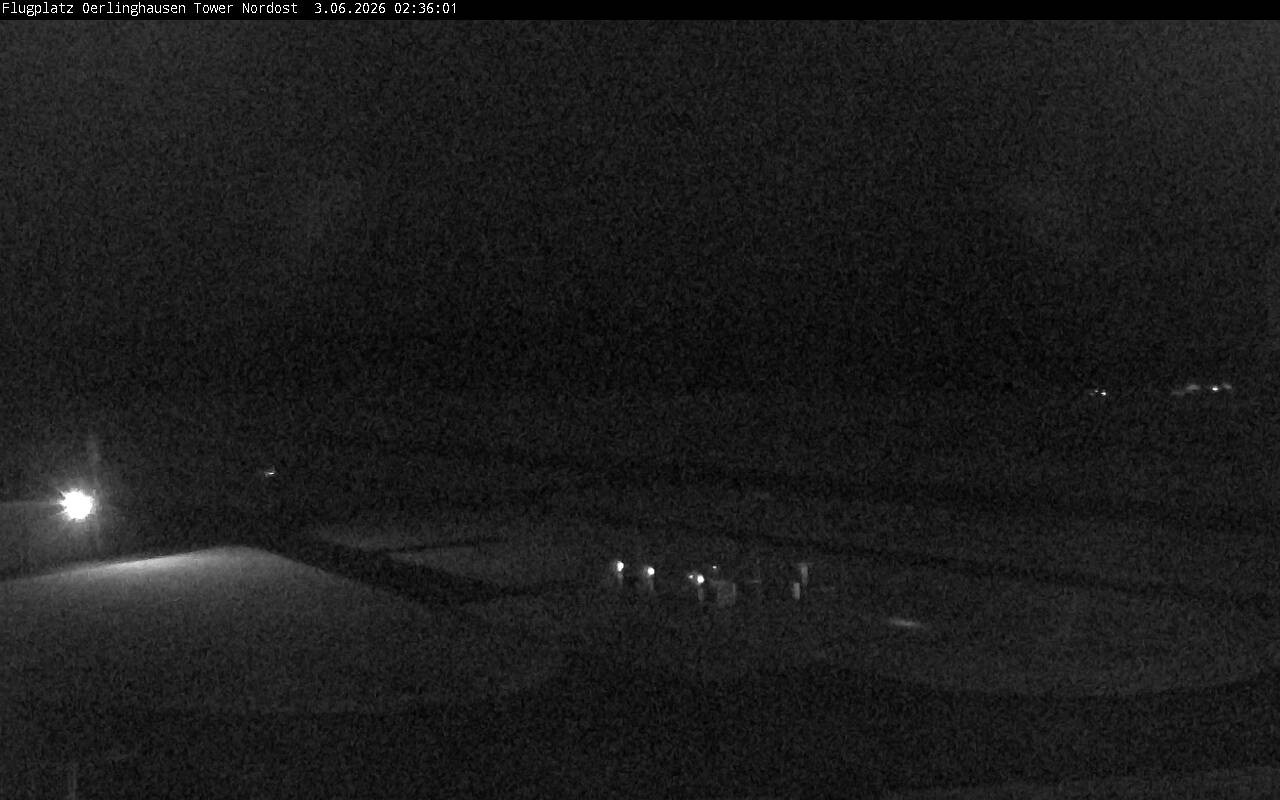 Archiv Foto Webcam Flugplatz Oerlinghausen (Vorfeld Motorflug)
