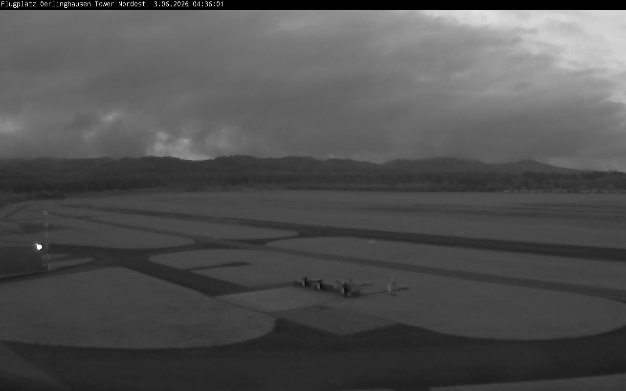 Archiv Foto Webcam Flugplatz Oerlinghausen (Vorfeld Motorflug)
